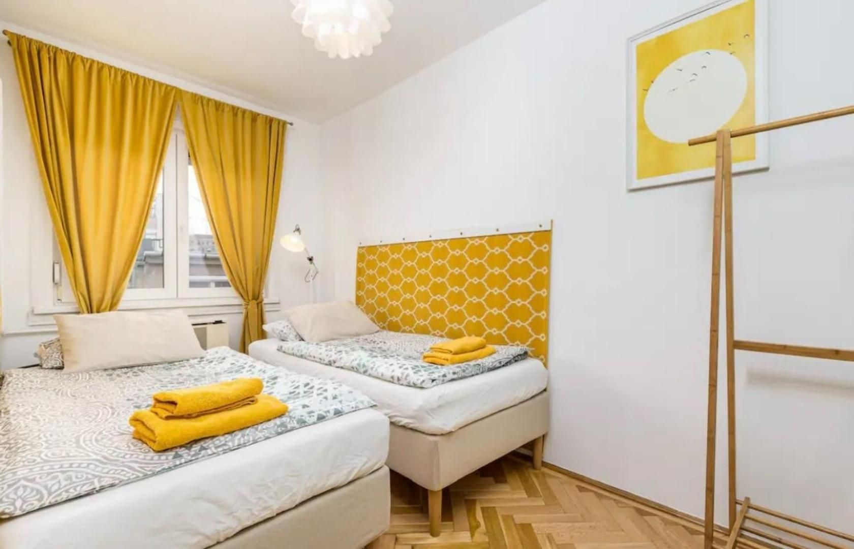 Elegant Escape By Buda Castle For Pleasure Seekers Budapest Exterior foto