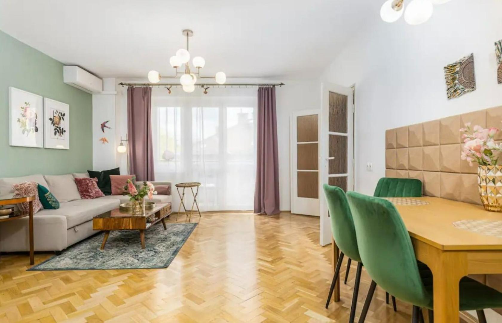 Elegant Escape By Buda Castle For Pleasure Seekers Budapest Exterior foto